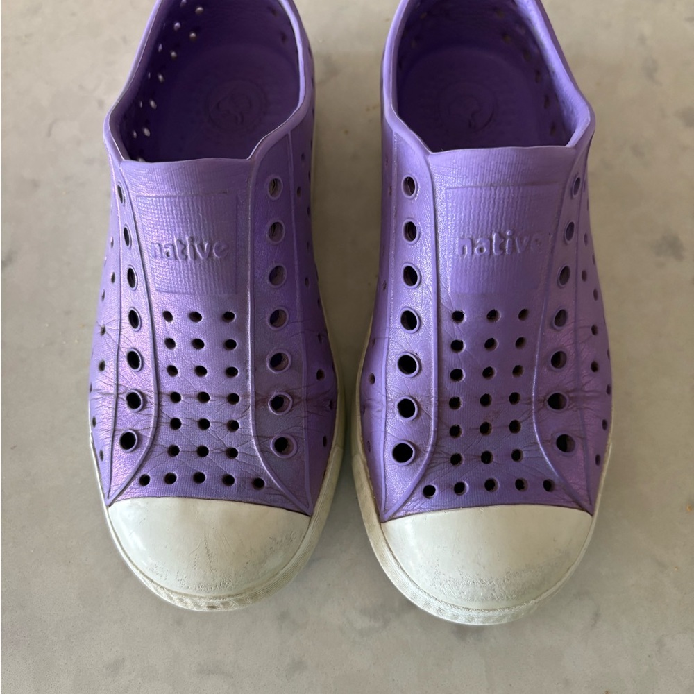 Native Lavender and White Jefferson C13 Slip-Ons